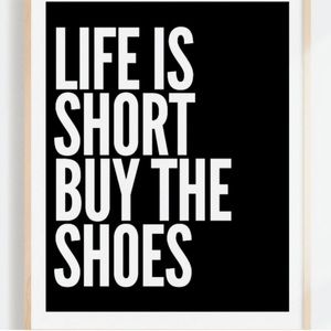 BUY THE SHOES! And anything else! IM ALWAYS GIVNG AWAY FREE STUFF WITH ORDER❤️